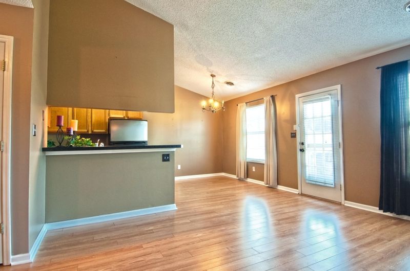 1101 Firethorne Way #2, Knoxville, TN 37923