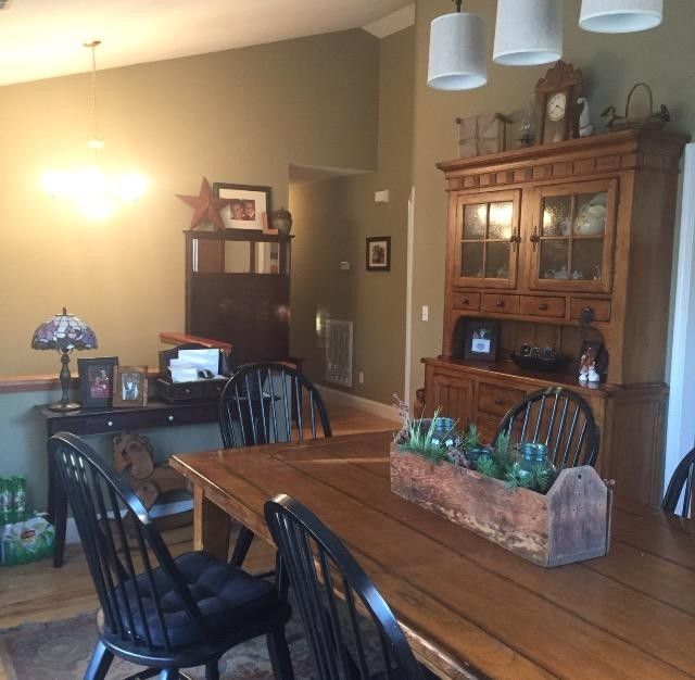 1052 Willow Creek Cir, Maryville, TN 37804