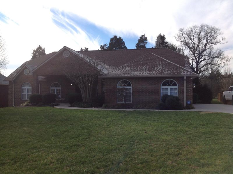 7807 Twin Maple Dr, Knoxville, TN 37938