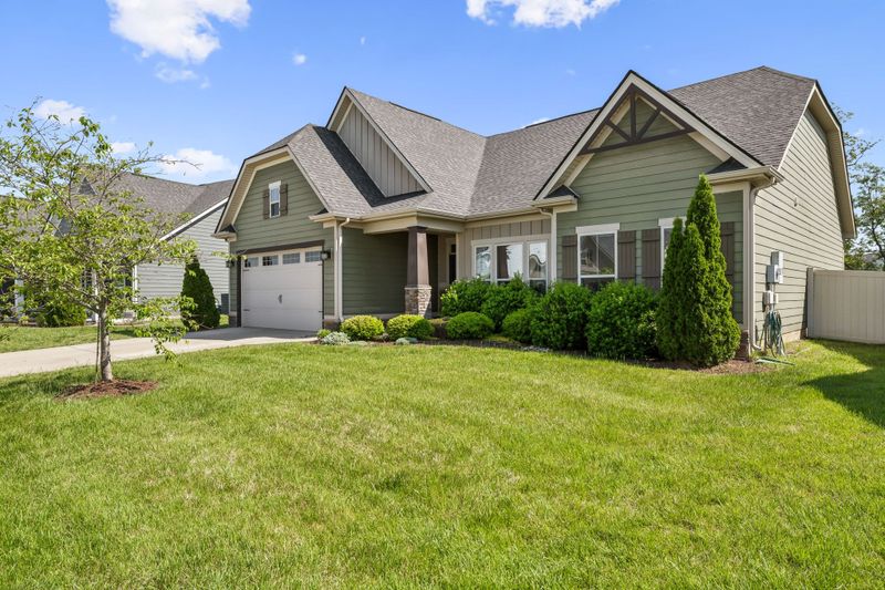 2808 Goose Creek Ln, Murfreesboro, TN 37128