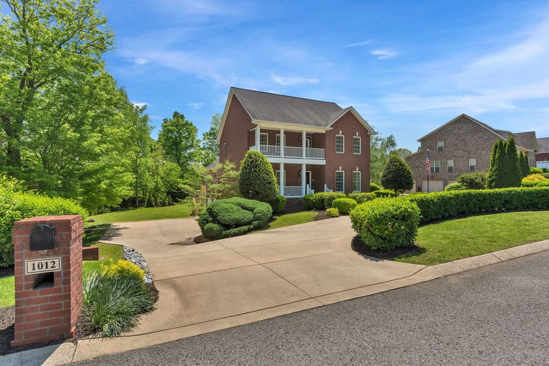 1012 Carrs Creek Blvd, Greenbrier, TN 37073