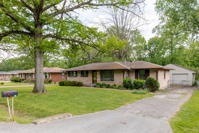 3107 Lakeland Dr, Nashville, TN 37214