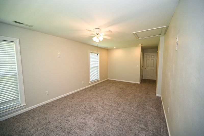 301 Double Springs Rd, Murfreesboro, TN 37127