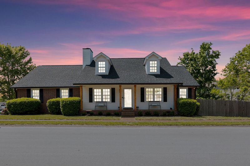 1077 Meandering Way, Franklin, TN 37067