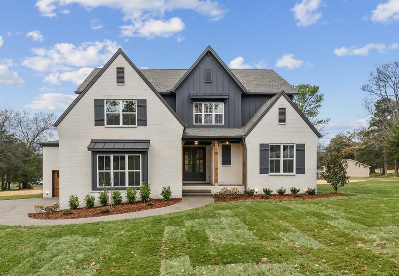 2333 Selma Ave, Nashville, TN 37214