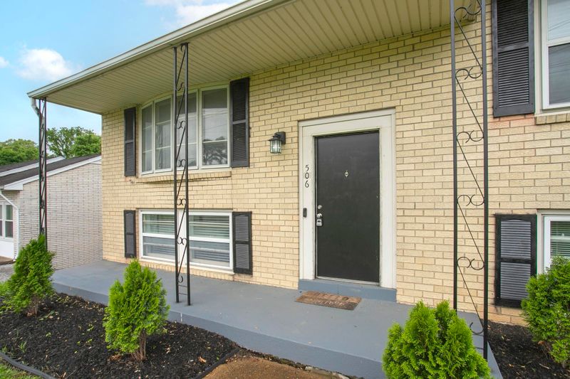 506 Stewarts Ferry Pike, Nashville, TN 37214