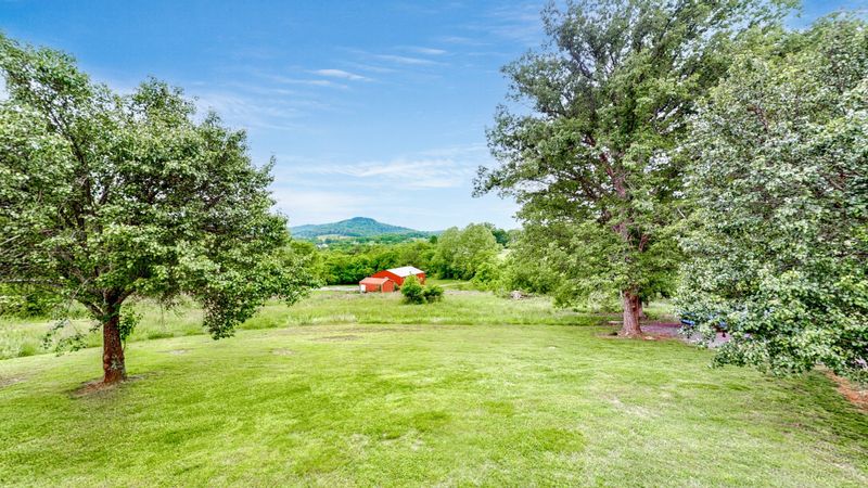 75 Vantrease Rd, Brush Creek, TN 38547