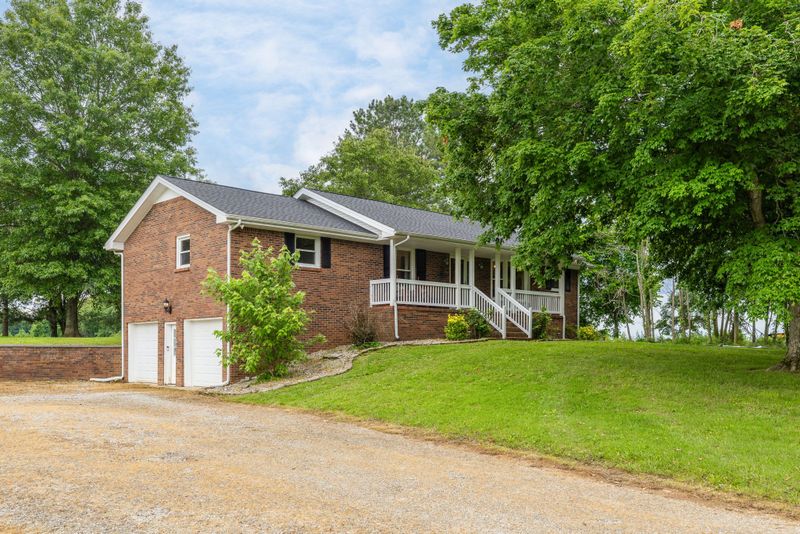 4203 Martins Chapel Rd, Springfield, TN 37172