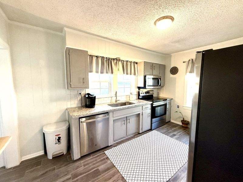 215 Thomas Ter, Lebanon, TN 37087