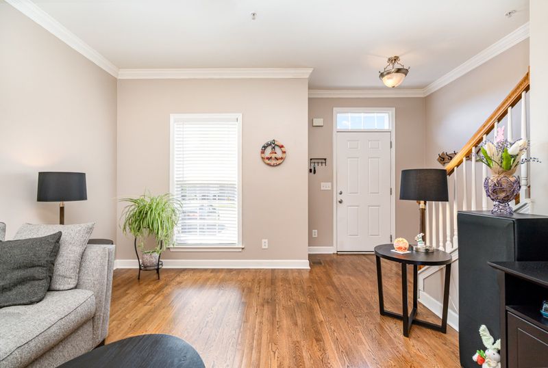 1045 Mckenna Dr, Thompsons Station, TN 37179
