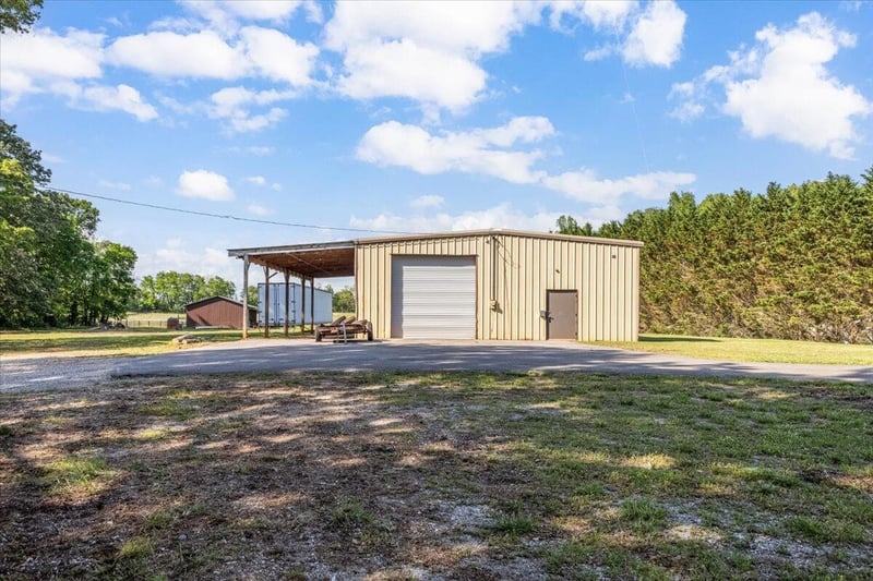 3705 Colbert Hollow Rd, Rock Spring, GA 30739