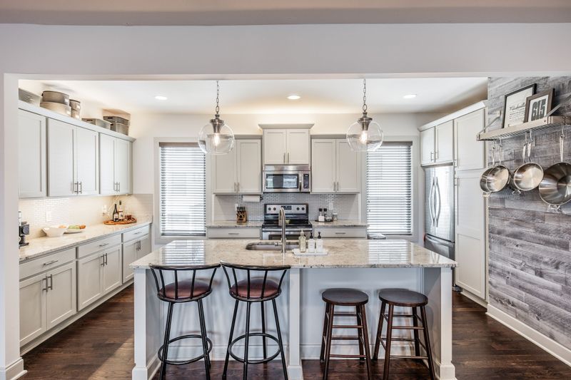 719 Douglas Ave #7, Nashville, TN 37207
