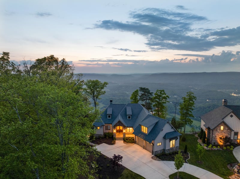 415 Brow Wood Ln, Lookout Mountain, GA 30750