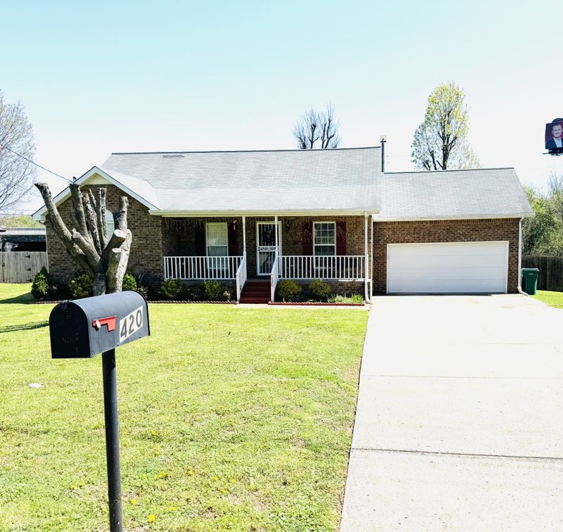 420 Clarkston Dr, Smyrna, TN 37167