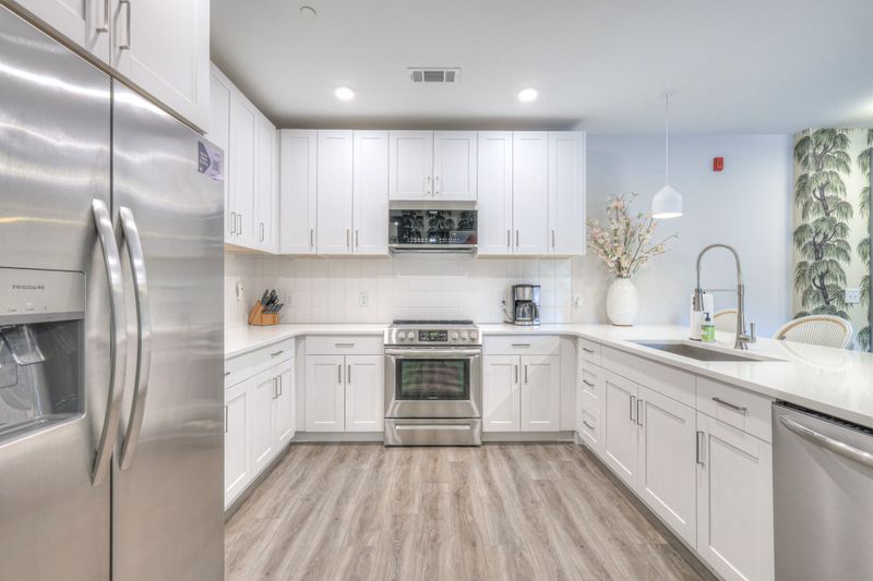 65 Lindsley Ave #309, Nashville, TN 37210