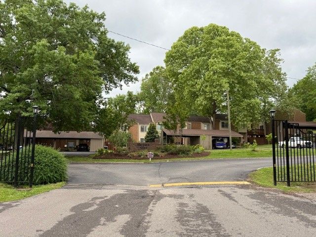 6916 Highland Park Dr #6916, Nashville, TN 37205
