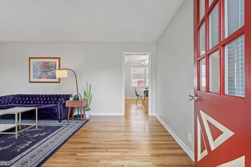 104 Southburn Dr, Hendersonville, TN 37075