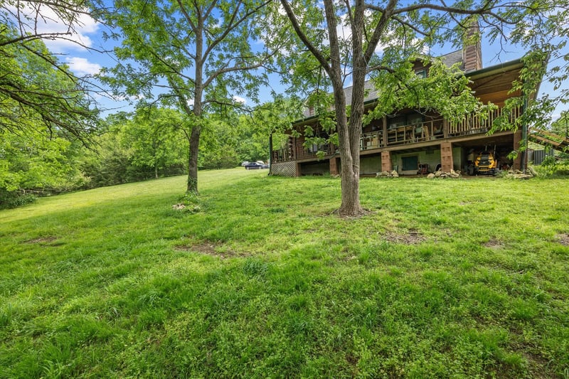 193 Horseshoe Bend Ln, Elmwood, TN 38560