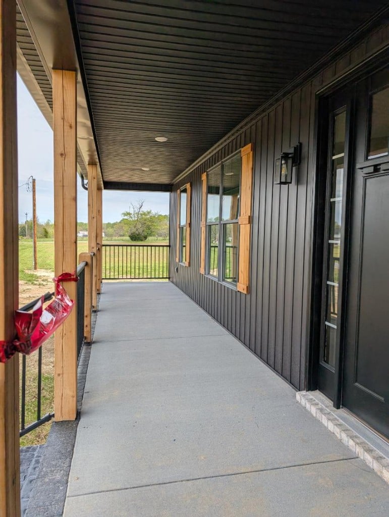 368 Clyde Wix Rd, Westmoreland, TN 37186