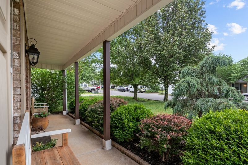 5016 Boyd Dr, Murfreesboro, TN 37129