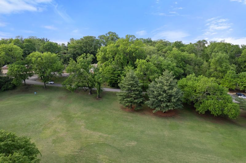 2001 Sevier St, Nashville, TN 37206