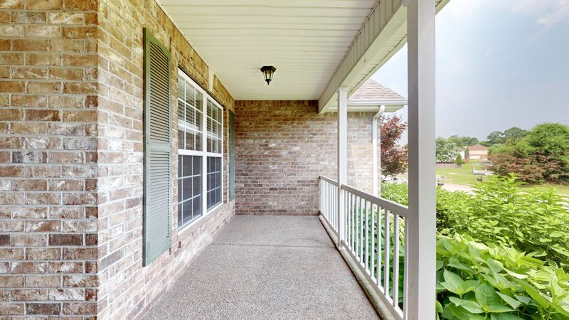1045 Oakhall Dr, Mount Juliet, TN 37122
