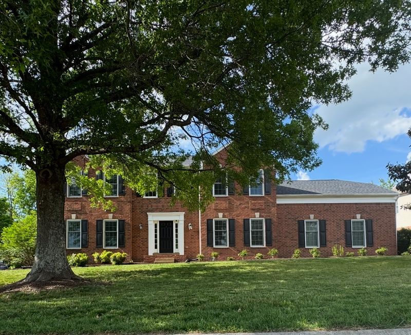 410 Springhouse Ct, Franklin, TN 37067