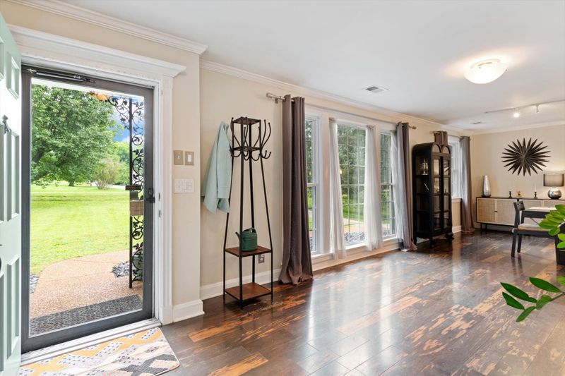 124 Quinn Cir, Nashville, TN 37210