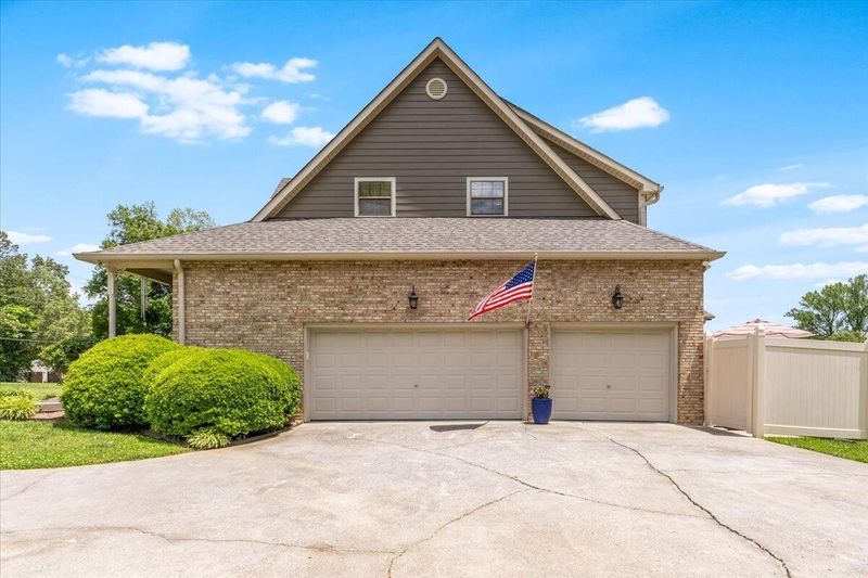 690 Dailey Hill Rd, Ringgold, GA 30736