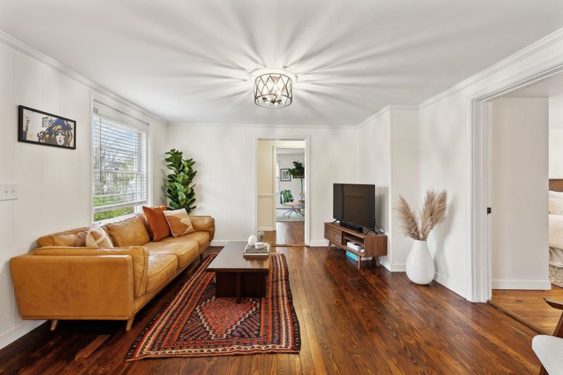 207 Queen Ave, Nashville, TN 37207