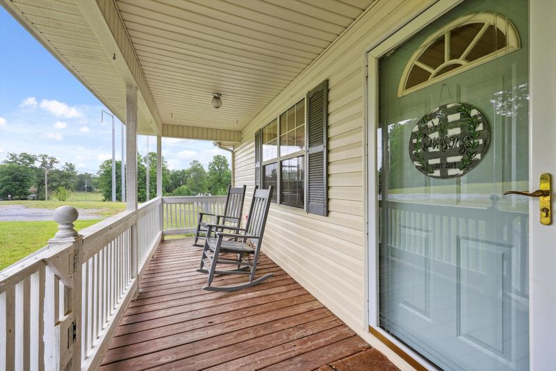 1001 W Reed Rd, La Fayette, GA 30728