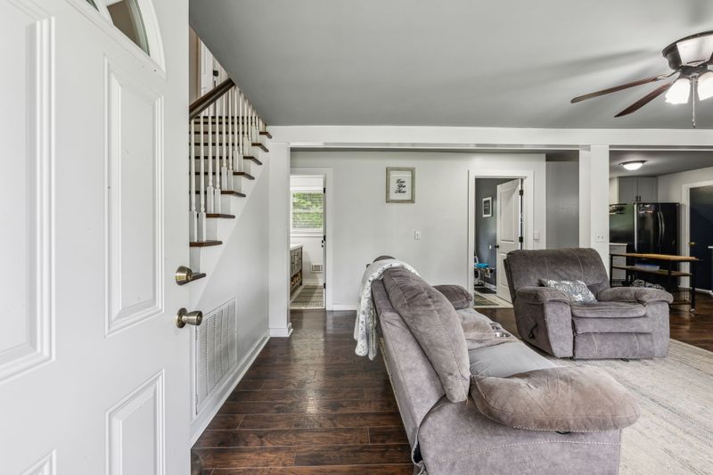 1615 Diana St, Murfreesboro, TN 37130