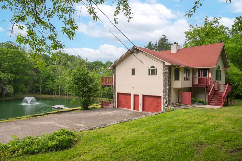 9778 Concord Rd, Brentwood, TN 37027