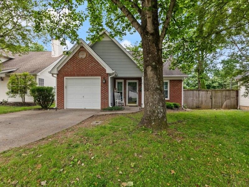 715 Wayside Ct, Franklin, TN 37069