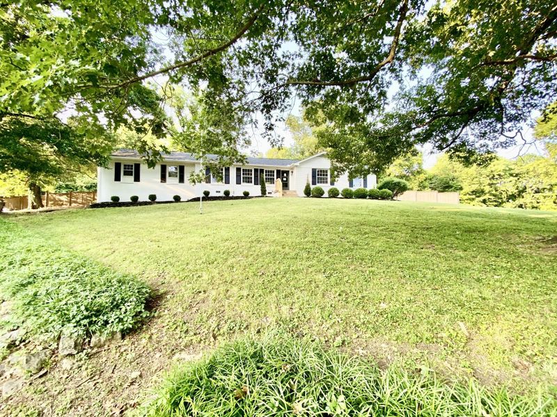 901 Plateau Pkwy, Nashville, TN 37205
