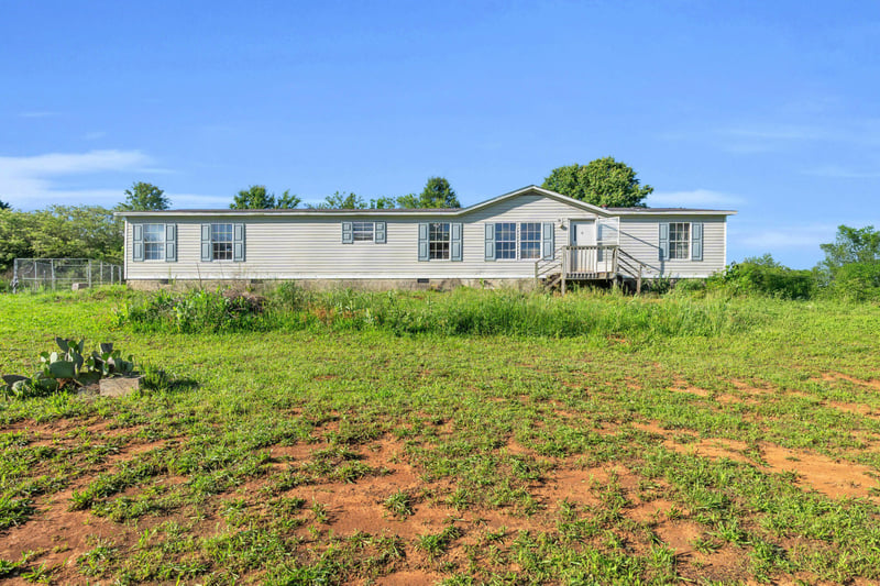 3250 Rolling Meadows Rd NW, Dalton, GA 30721
