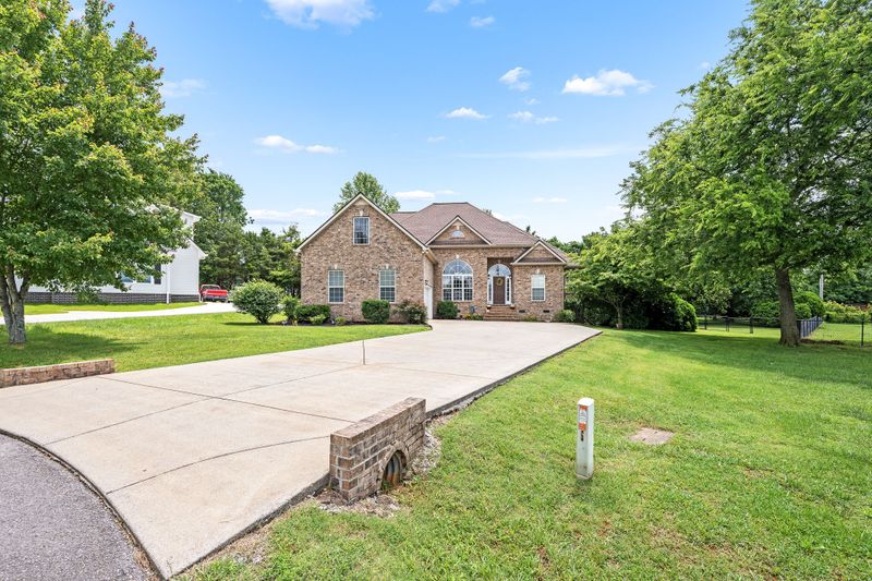 116 Macy Ct, Christiana, TN 37037