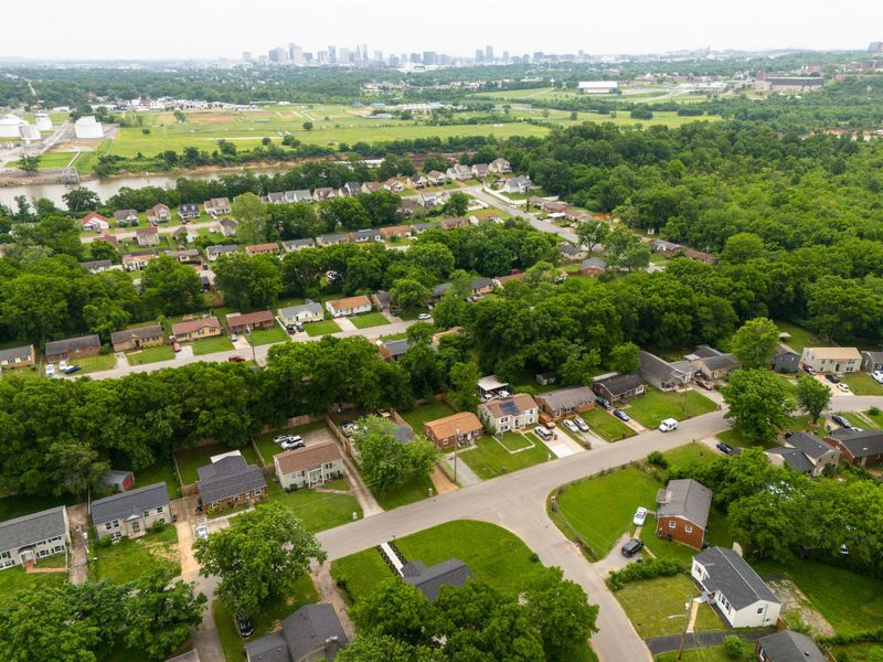 3219 Mexico Dr, Nashville, TN 37218
