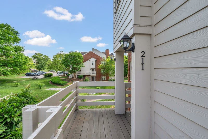 211 Boxmere Pl, Nashville, TN 37215