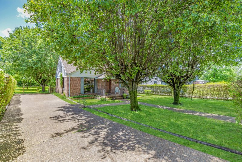 517 Drake Ave, Nashville, TN 37211