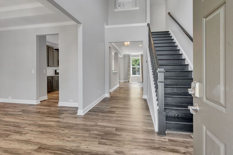 8533 Beautiful Valley Dr, Nashville, TN 37221