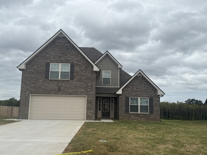 3325 Curie Cir, Christiana, TN 37037
