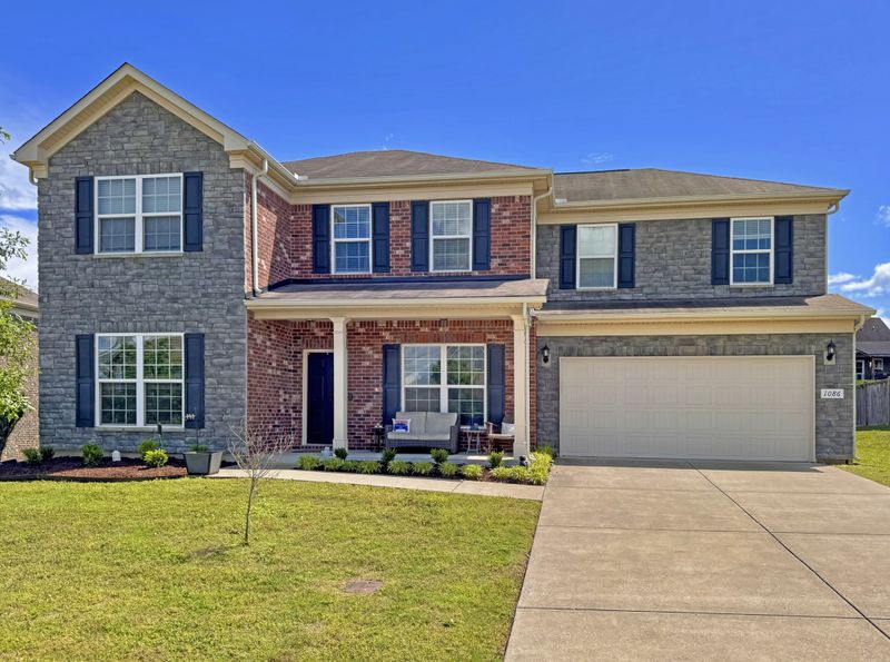1086 Abberley Cir, Hendersonville, TN 37075