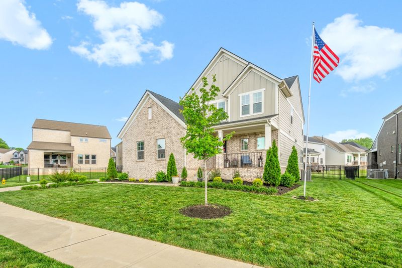 125N Newbury Dr, White House, TN 37188