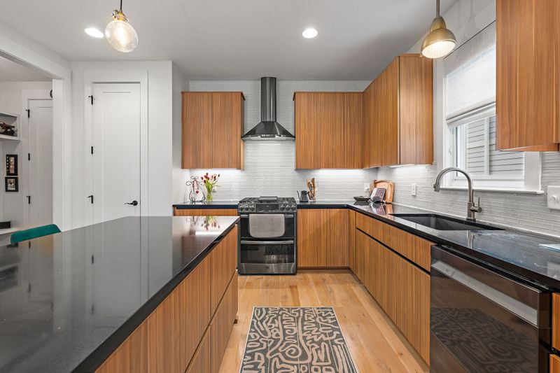1415 Edgehill Ave, Nashville, TN 37212