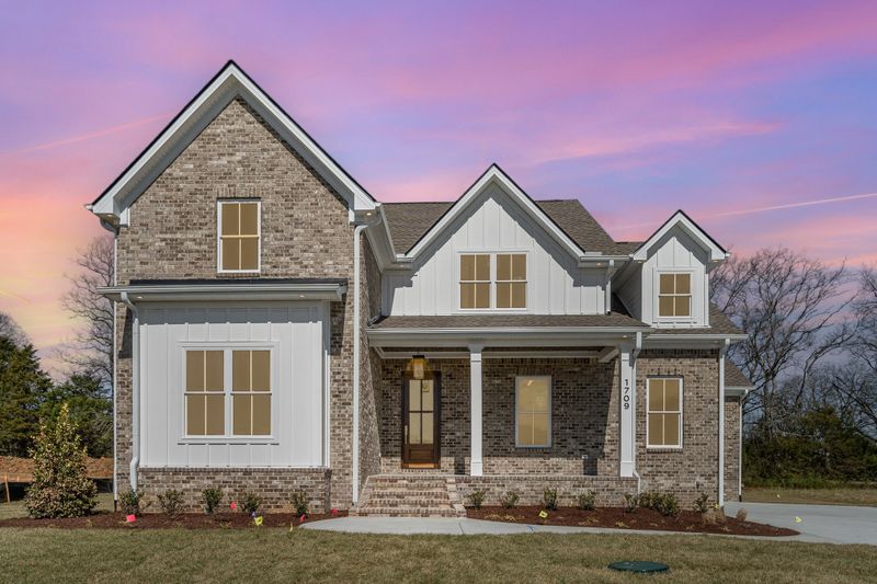 1709 Martha Washington Way, Murfreesboro, TN 37130