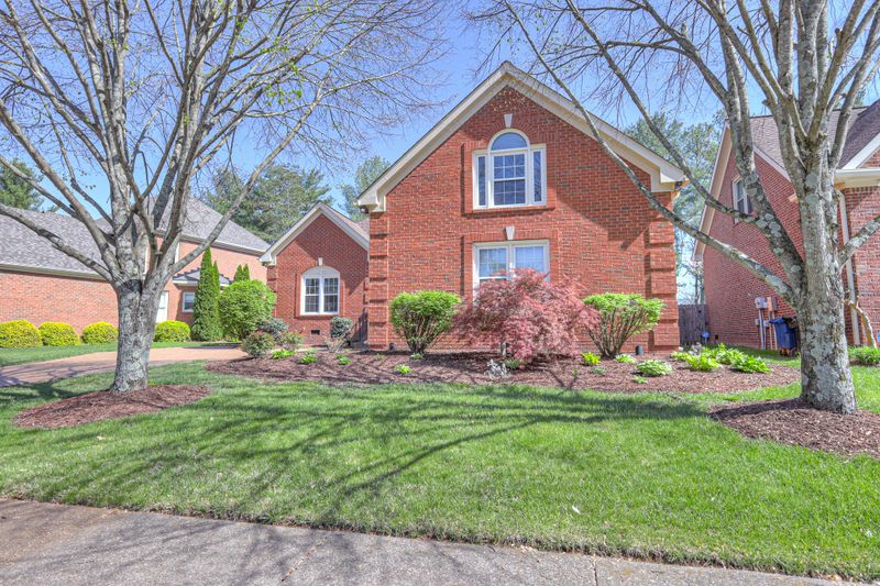 109 Polk Place Dr, Franklin, TN 37064