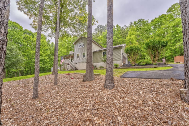 4950 Standifer Rd, Cohutta, GA 30710