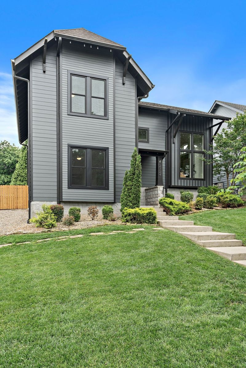 2724 Greenside Pl, Nashville, TN 37206