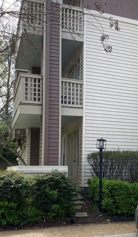 204 Hillsboro Pl, Nashville, TN 37215